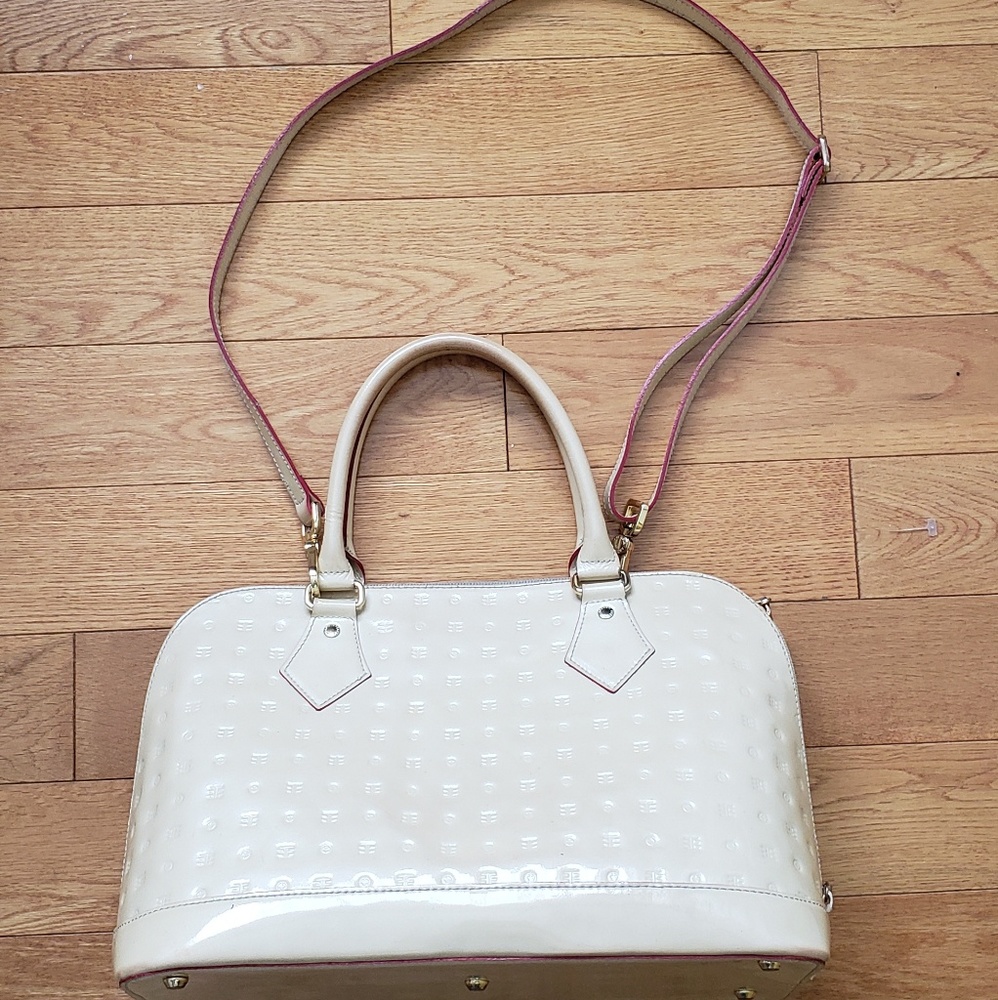 Arcadia Genuine Leather Purse